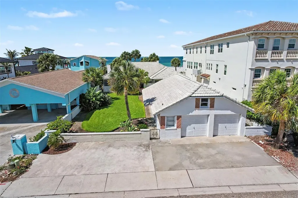 18206 Sunset Boulevard Redington Shores FL 33708