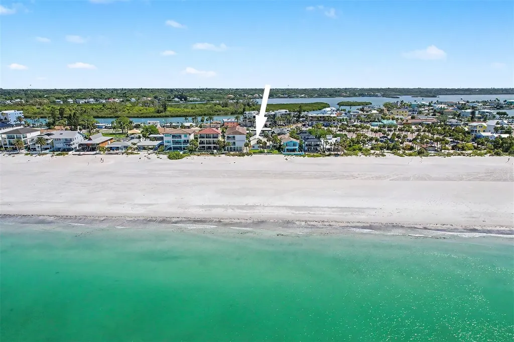 18206 Sunset Boulevard Redington Shores FL 33708