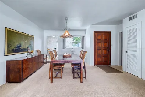 18206 Sunset Boulevard Redington Shores FL 33708