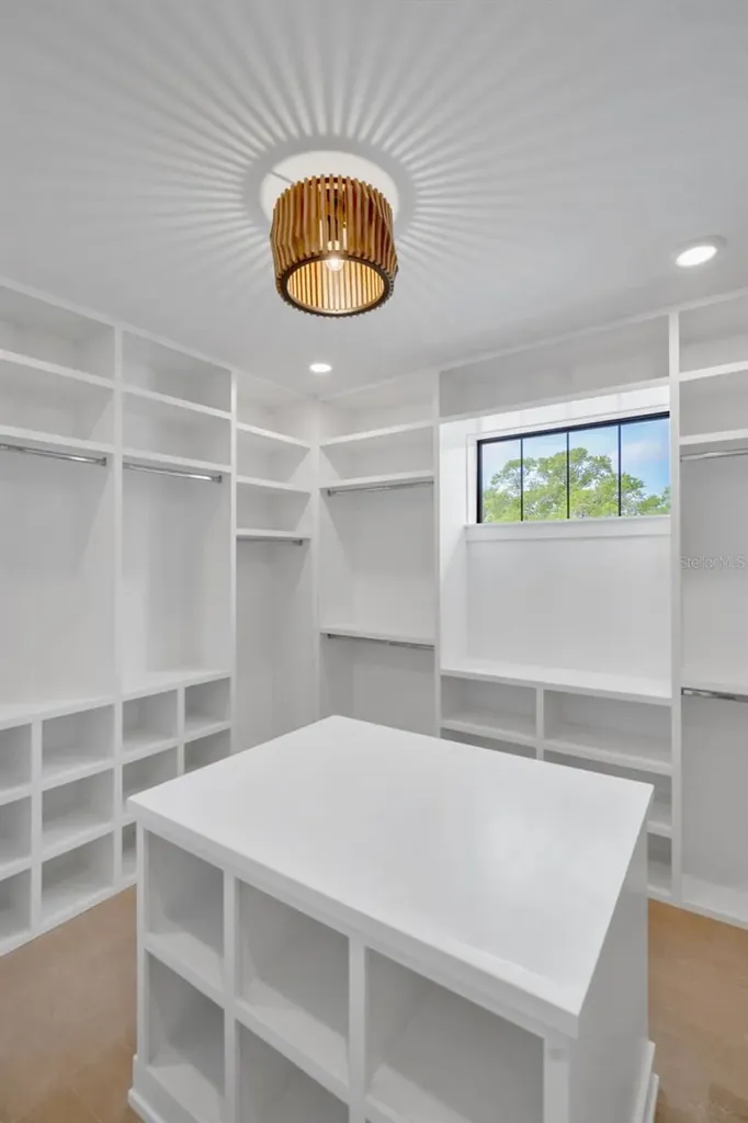 3608 W Wallace Avenue Tampa FL 33611