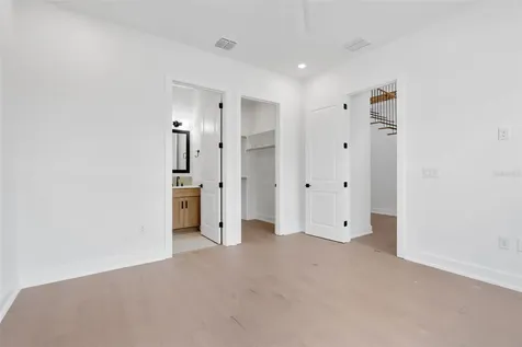 3608 W Wallace Avenue Tampa FL 33611