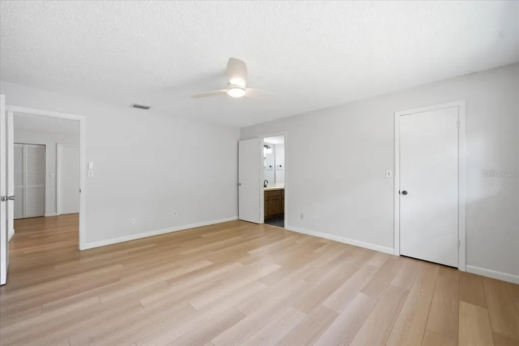 11875 90th Avenue Seminole FL 33772