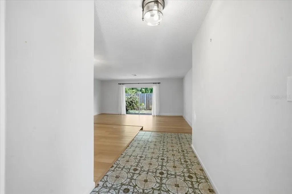 11875 90th Avenue Seminole FL 33772
