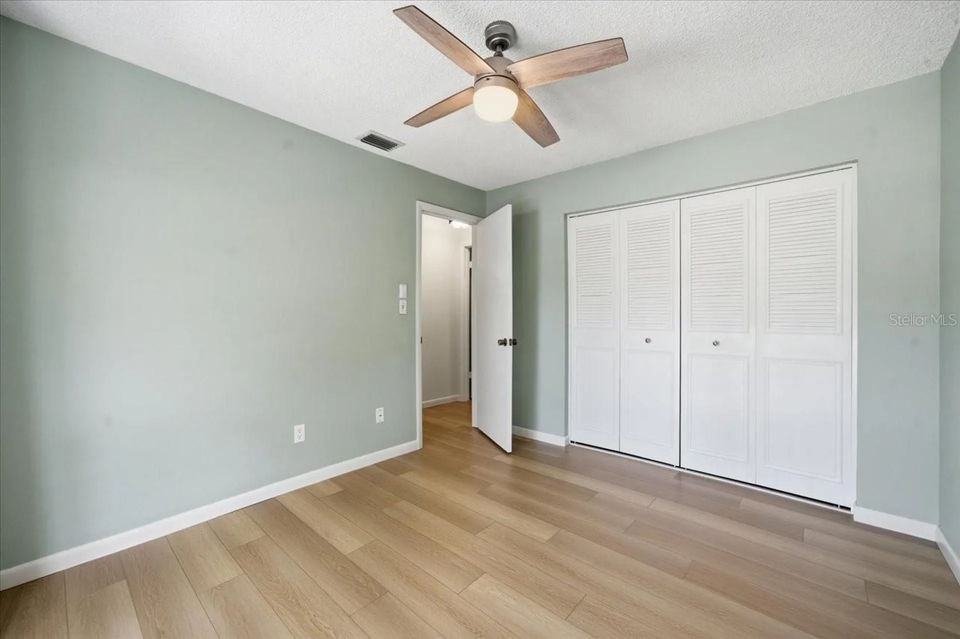 11875 90th Avenue Seminole FL 33772