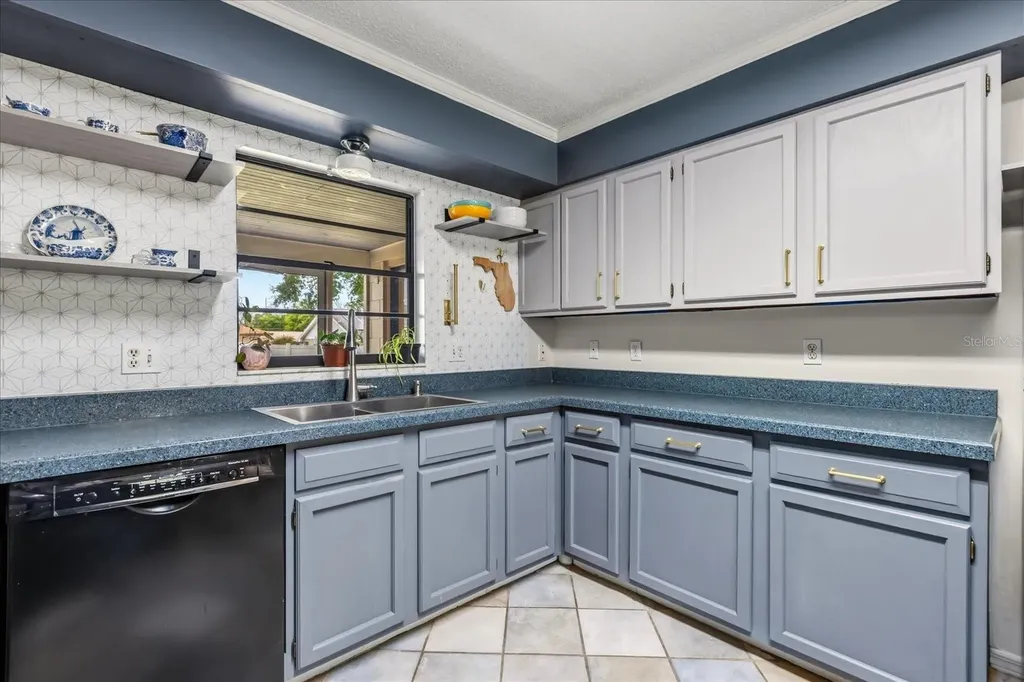 817 E Harbour Court Ocoee FL 34761
