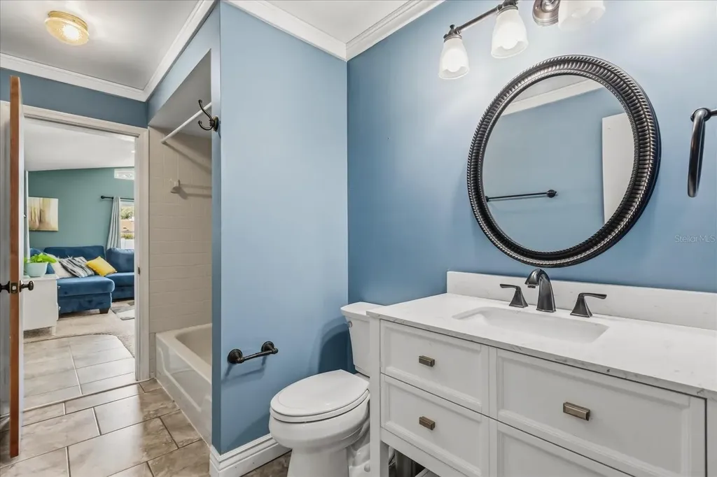 817 E Harbour Court Ocoee FL 34761