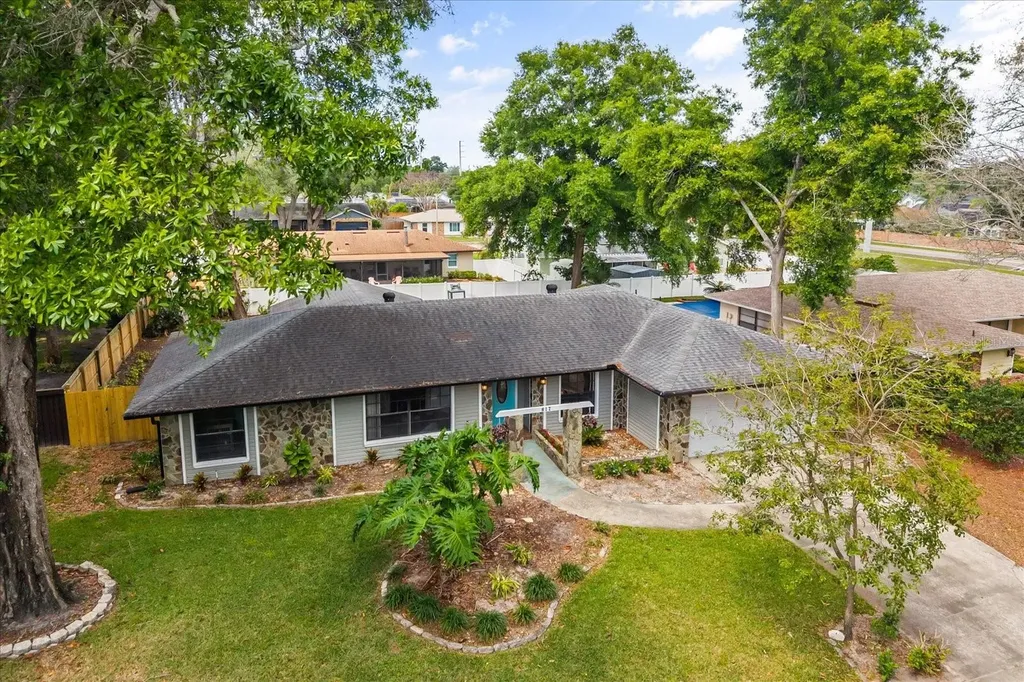 817 E Harbour Court Ocoee FL 34761