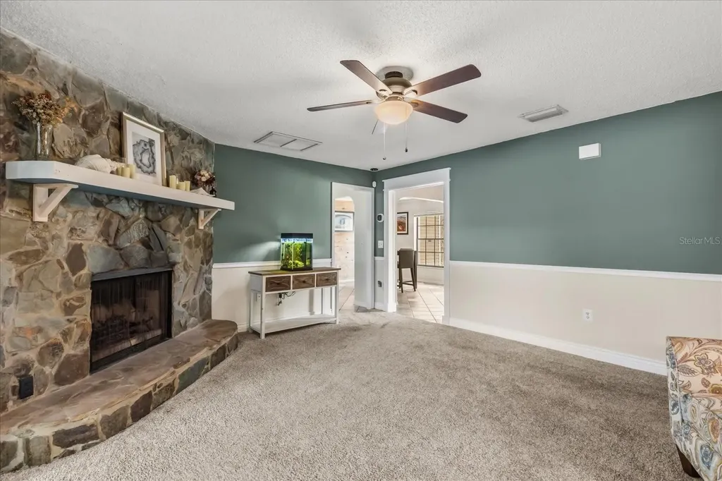 817 E Harbour Court Ocoee FL 34761