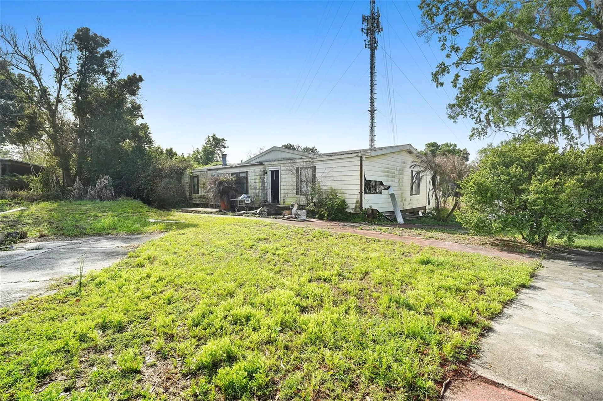 227 S Hawthorne Avenue Apopka FL 32703