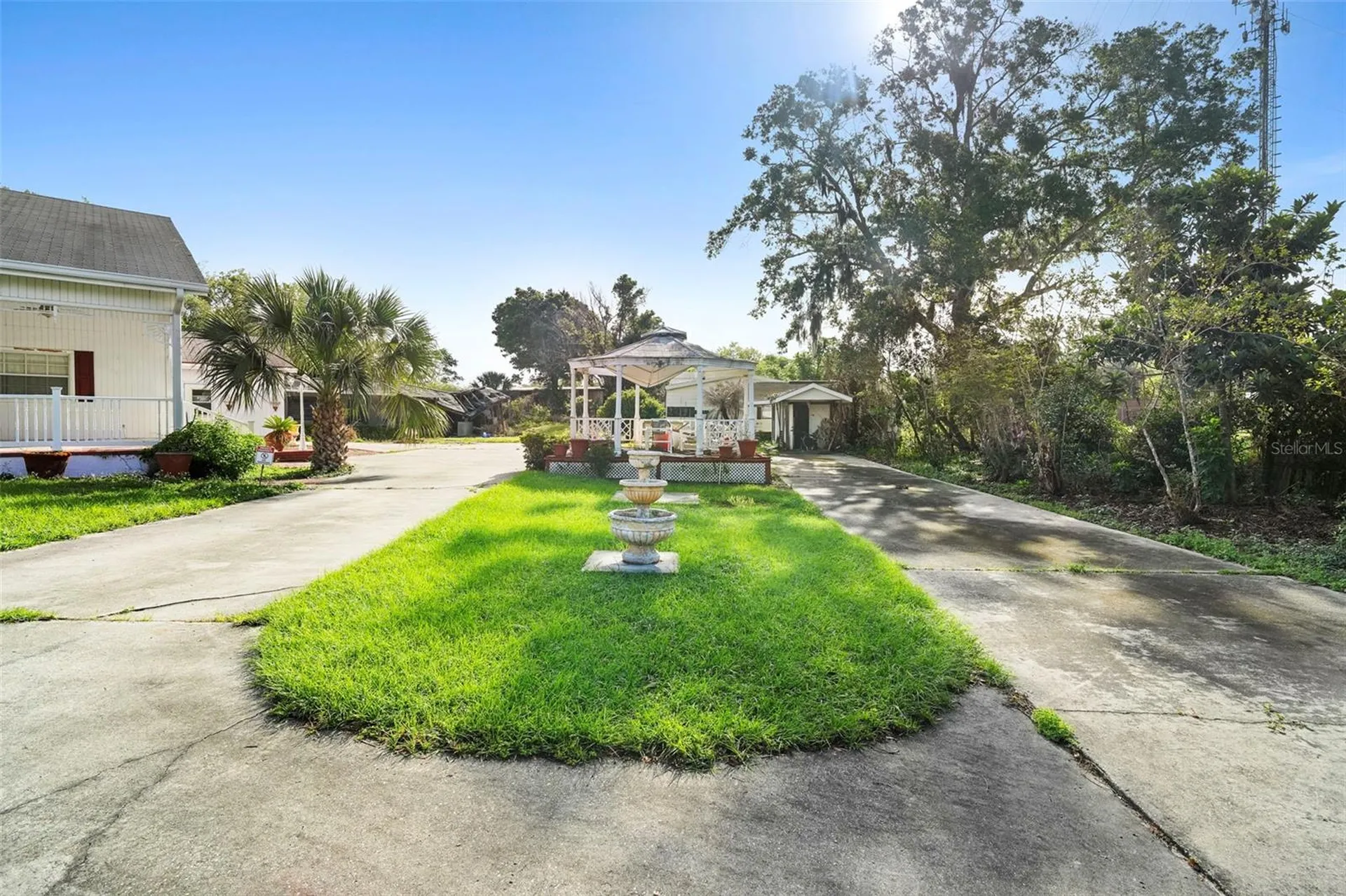 227 S Hawthorne Avenue Apopka FL 32703