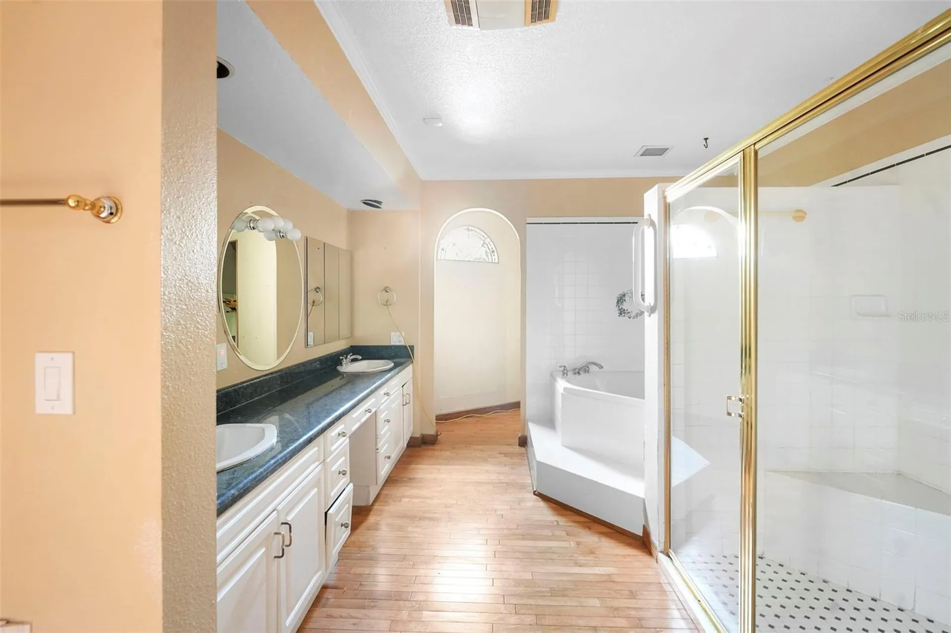 227 S Hawthorne Avenue Apopka FL 32703