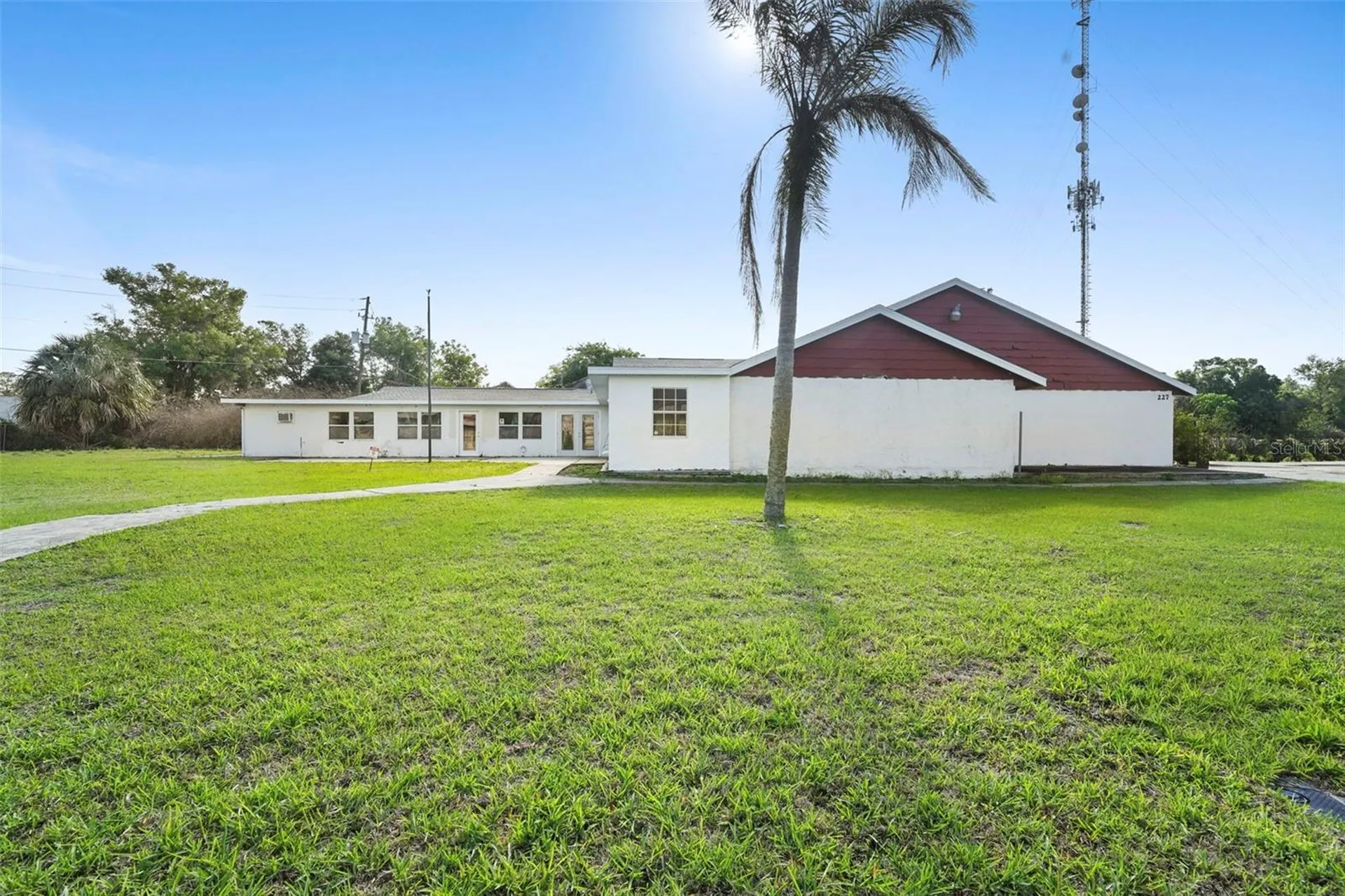 227 S Hawthorne Avenue Apopka FL 32703