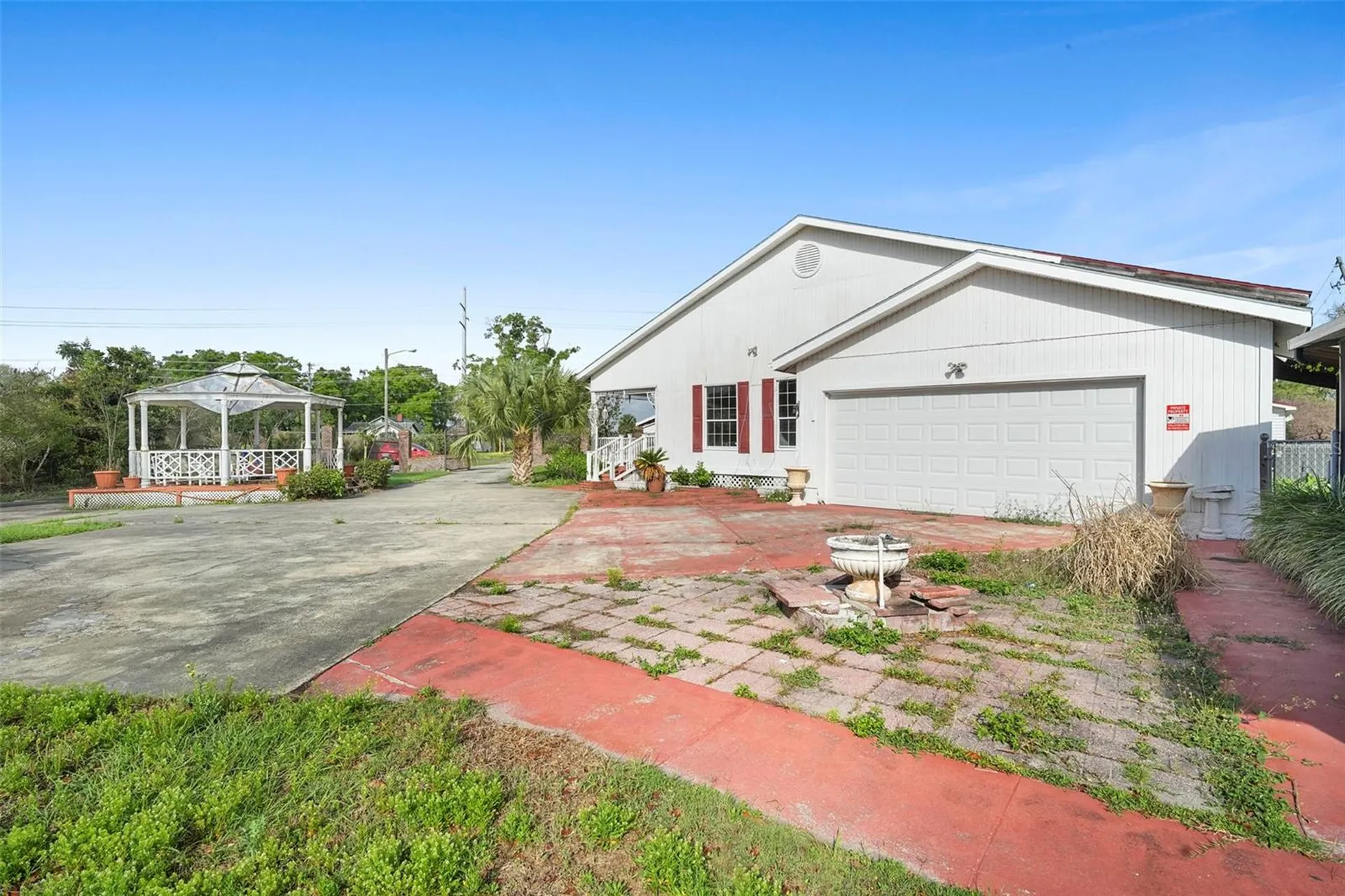 227 S Hawthorne Avenue Apopka FL 32703