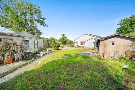 227 S Hawthorne Avenue Apopka FL 32703