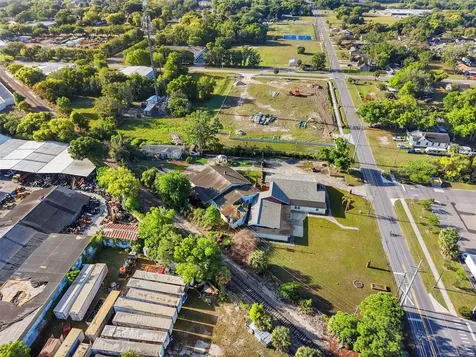 227 S Hawthorne Avenue Apopka FL 32703