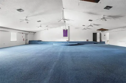 227 S Hawthorne Avenue Apopka FL 32703