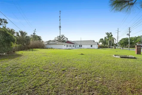 227 S Hawthorne Avenue Apopka FL 32703