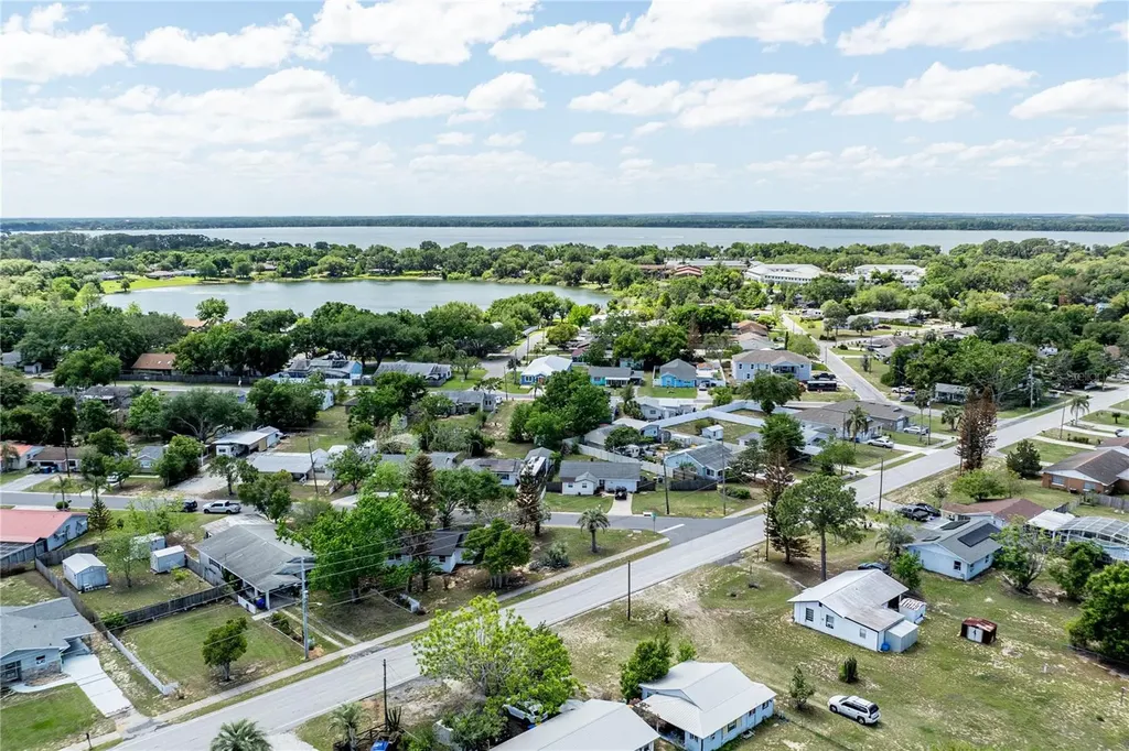 1201 Sherman Avenue Tavares FL 32778