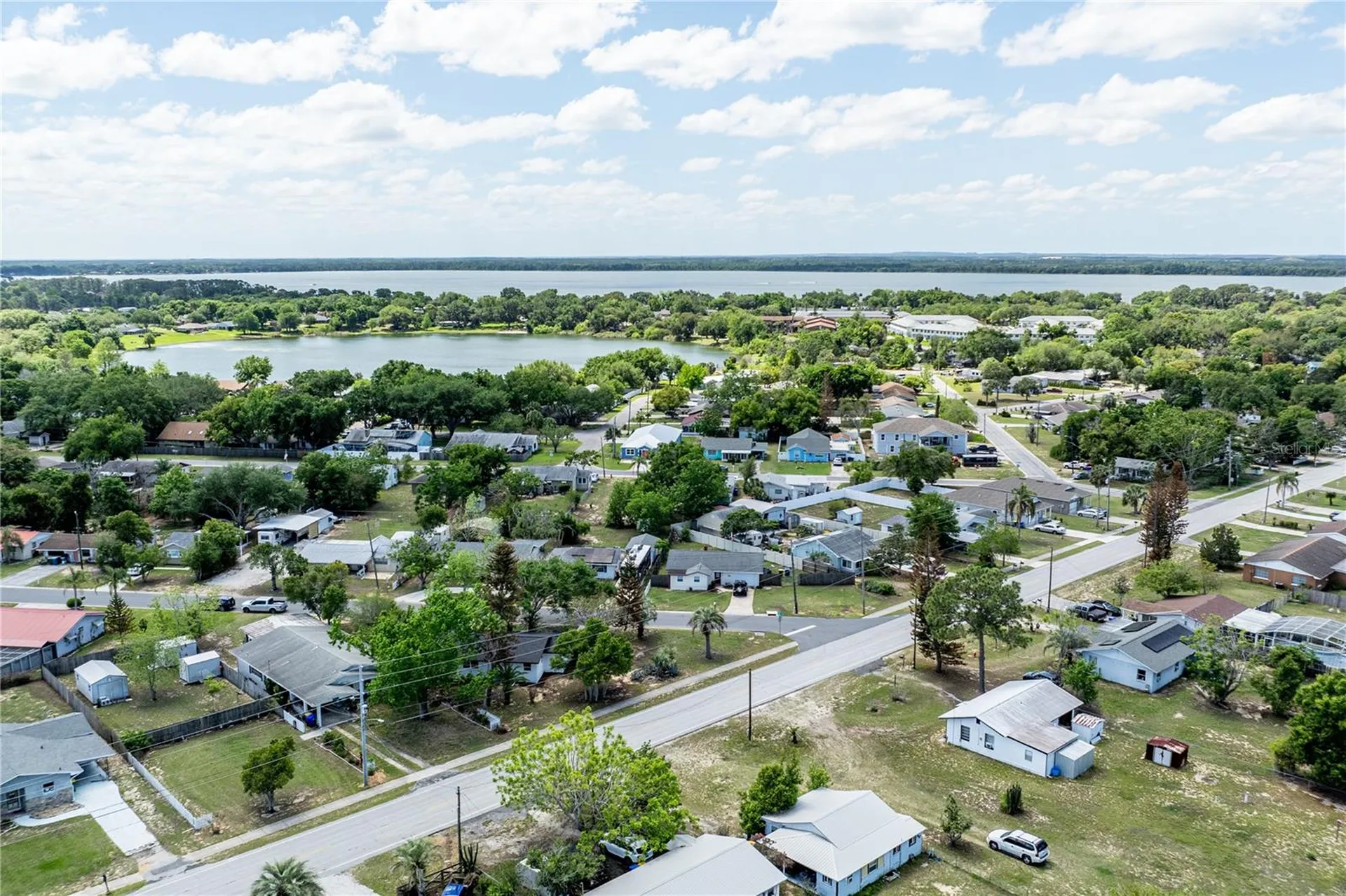 1201 Sherman Avenue Tavares FL 32778