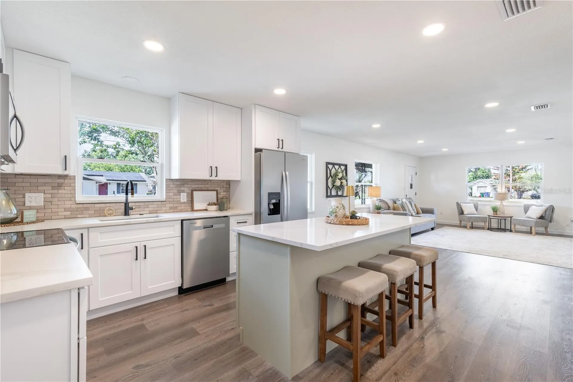 1201 Sherman Avenue Tavares FL 32778