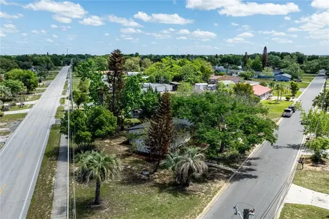 1201 Sherman Avenue Tavares FL 32778