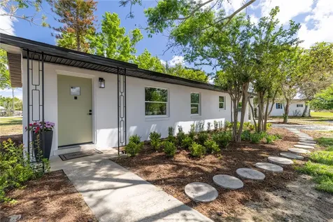 1201 Sherman Avenue Tavares FL 32778