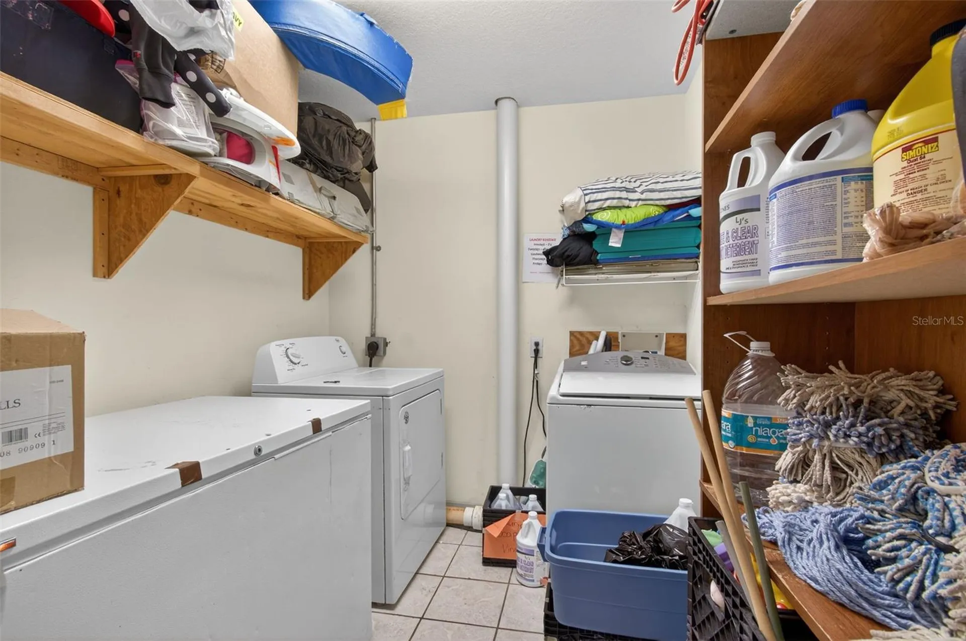951 E Hathaway Avenue Bronson FL 32621