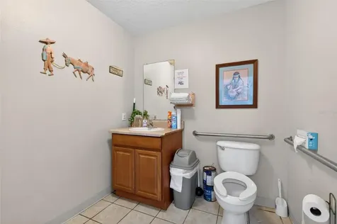 951 E Hathaway Avenue Bronson FL 32621