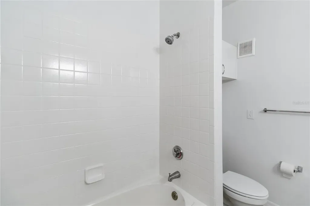 3599 Conroy Road Orlando FL 32839