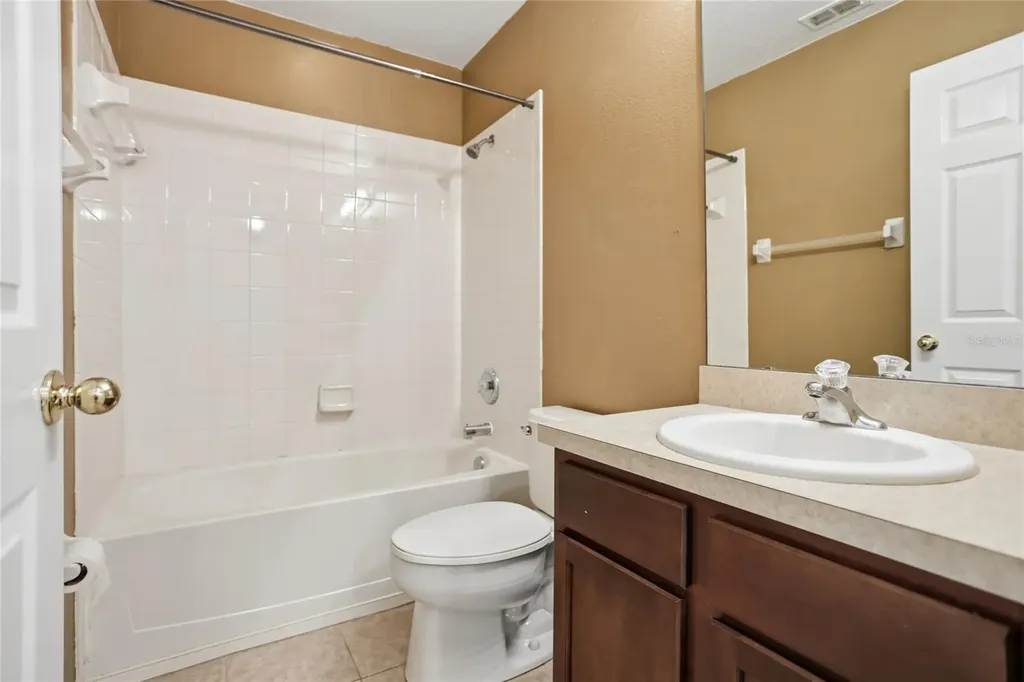6167 Chapledale Drive Orlando FL 32829