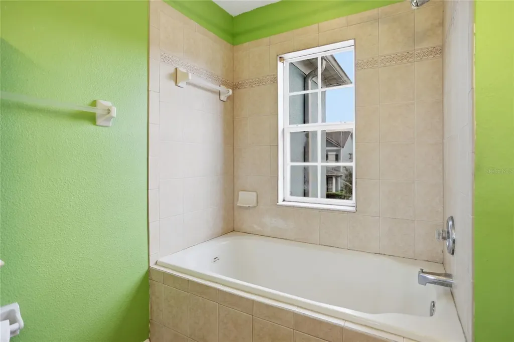 6167 Chapledale Drive Orlando FL 32829