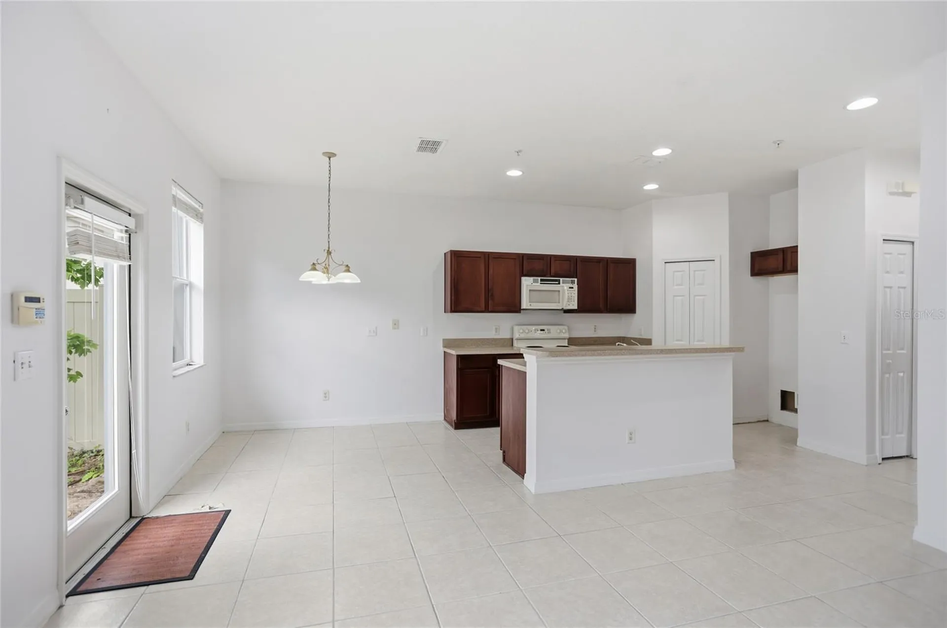 6167 Chapledale Drive Orlando FL 32829