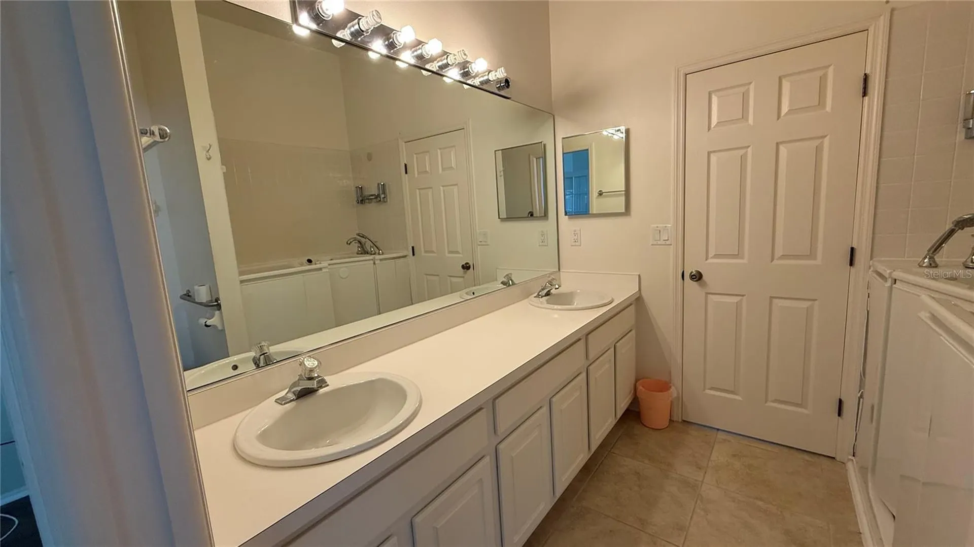 5115 51st Lane W Bradenton FL 34210