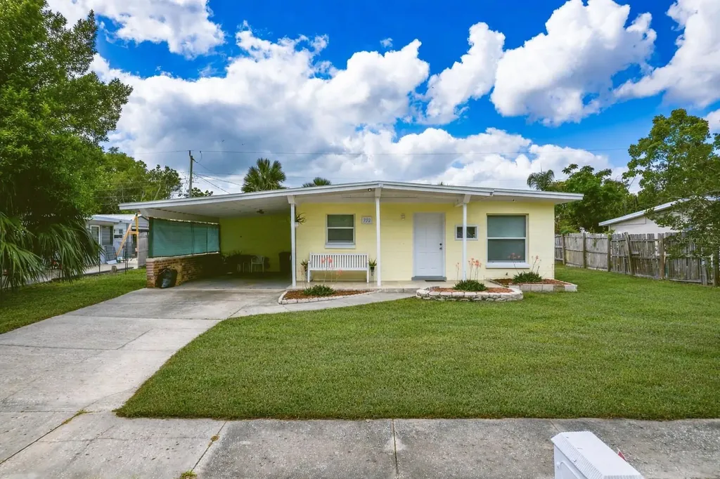 732 Cherokee Circle Sanford FL 32773