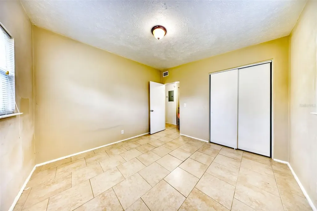 732 Cherokee Circle Sanford FL 32773