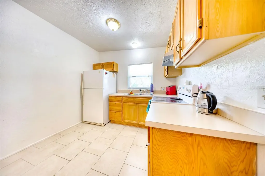 732 Cherokee Circle Sanford FL 32773