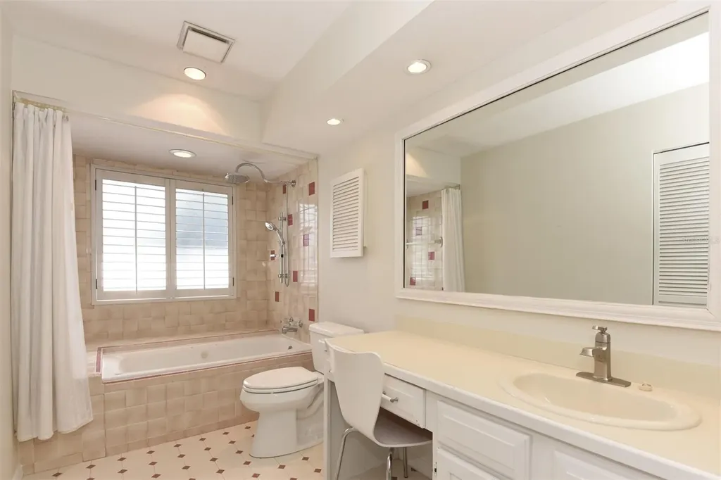 105 Horseshoe Trail Ormond Beach FL 32174
