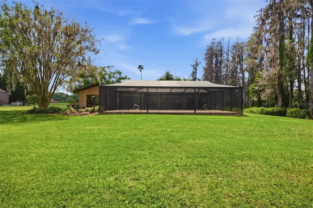 820 Newberger Road Lutz FL 33549