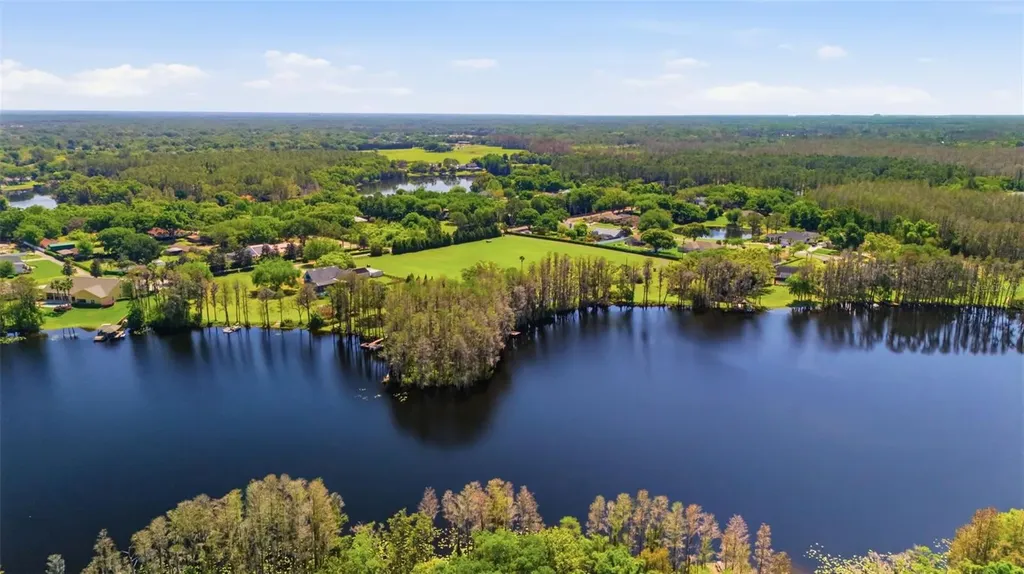 820 Newberger Road Lutz FL 33549