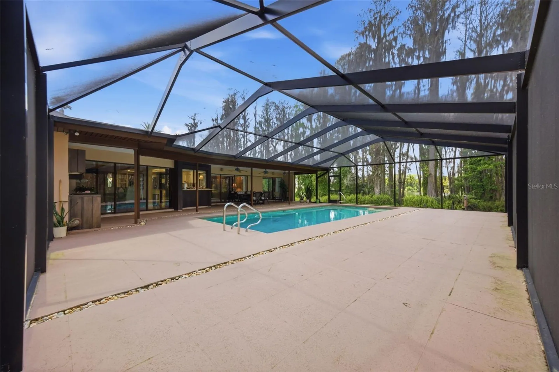 820 Newberger Road Lutz FL 33549