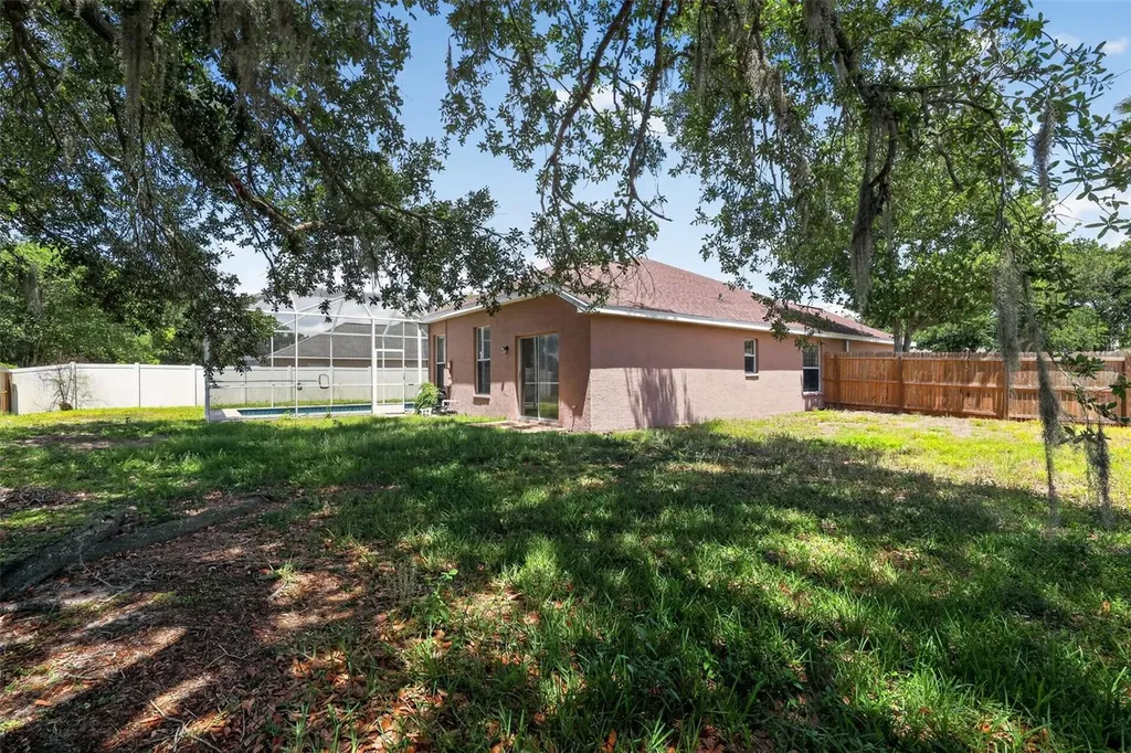 3235 Alcott Avenue Plant City FL 33566