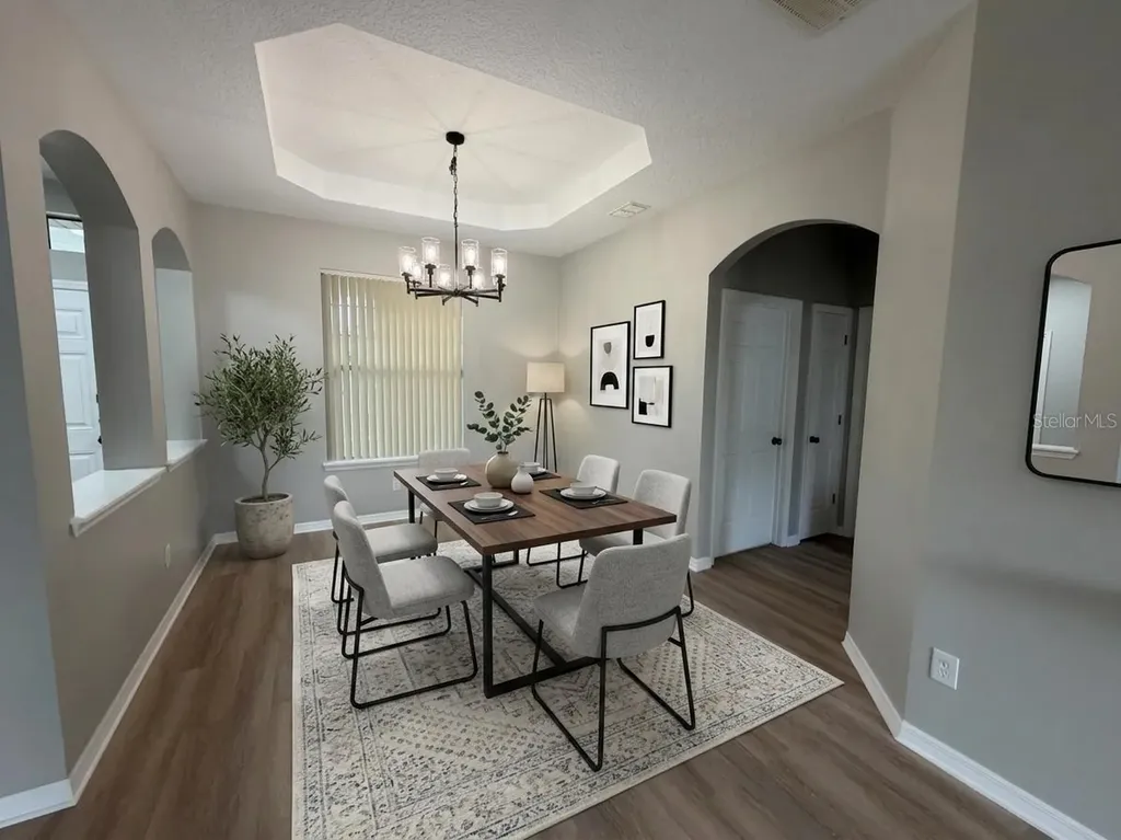 227 N Julia Avenue Deland FL 32720