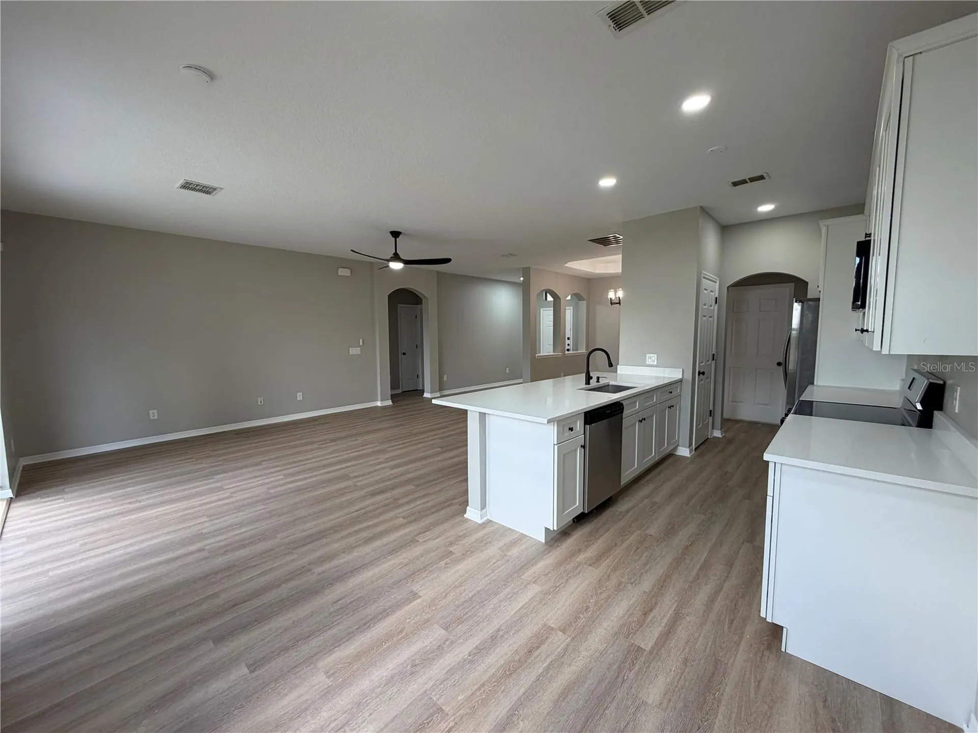 227 N Julia Avenue Deland FL 32720