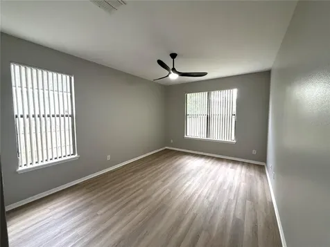 227 N Julia Avenue Deland FL 32720