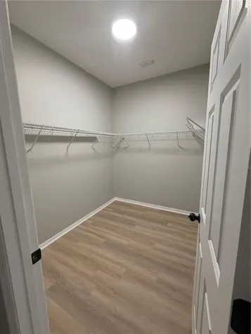 227 N Julia Avenue Deland FL 32720
