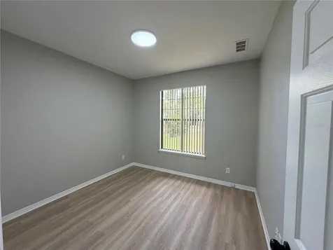 227 N Julia Avenue Deland FL 32720