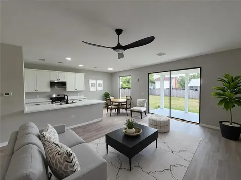 227 N Julia Avenue Deland FL 32720
