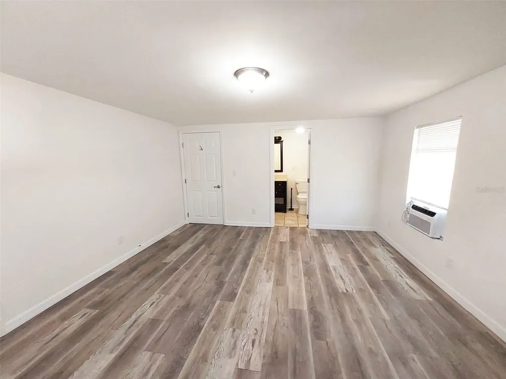 302 52nd Avenue Terrace E Bradenton FL 34203