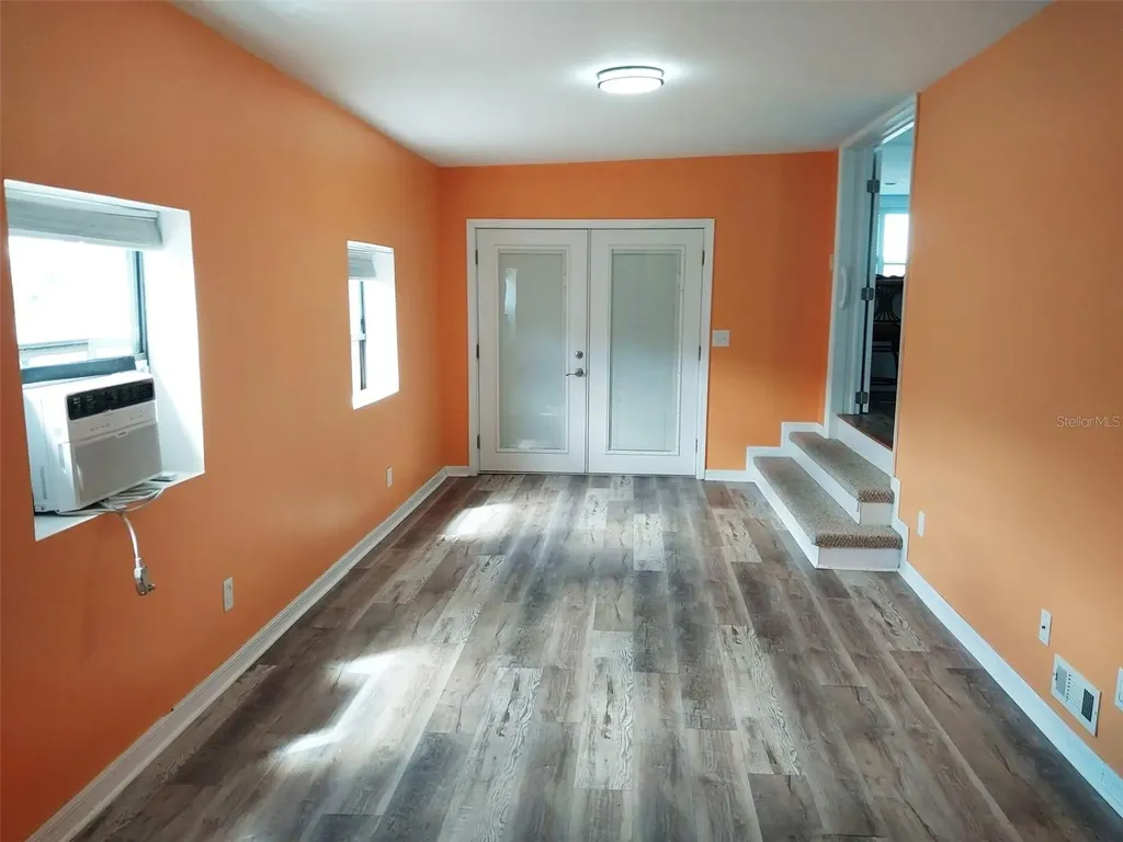 302 52nd Avenue Terrace E Bradenton FL 34203