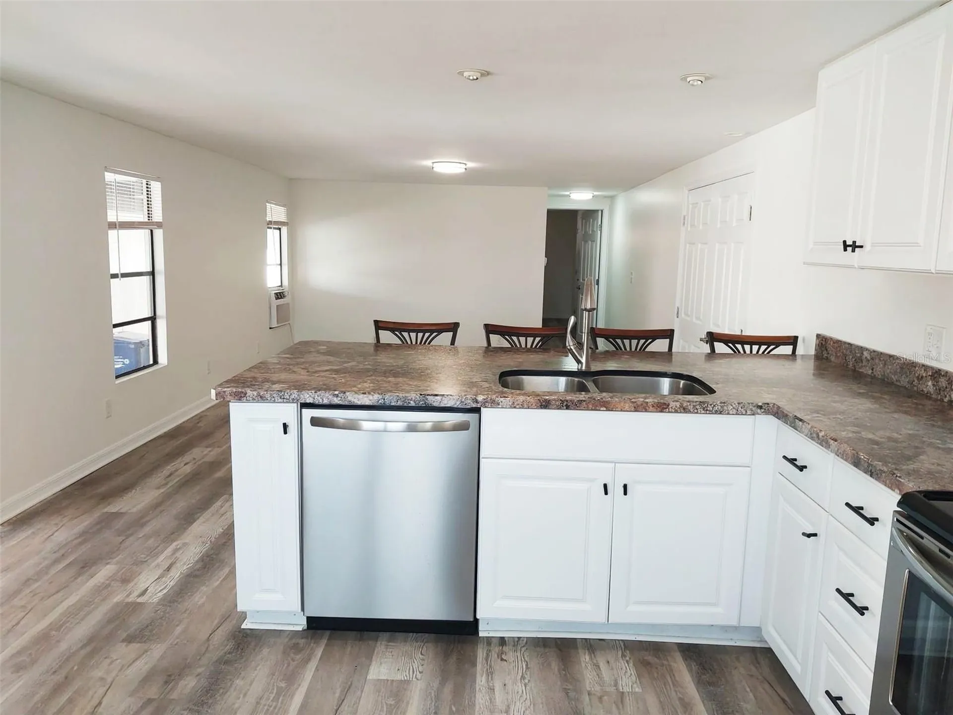 302 52nd Avenue Terrace E Bradenton FL 34203